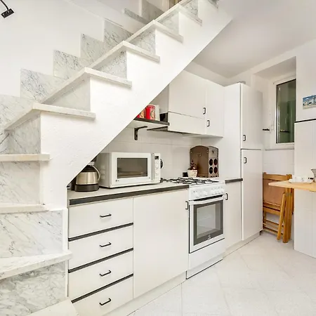 Apartment La Bella