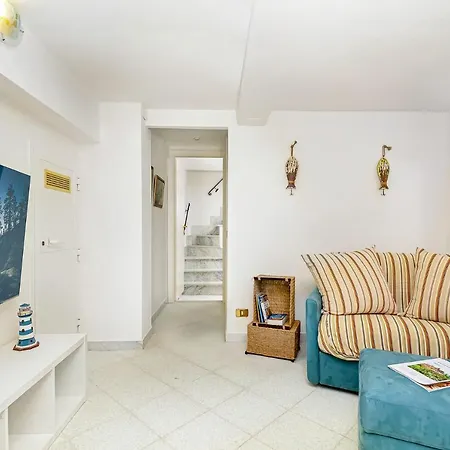 Apartment La Bella